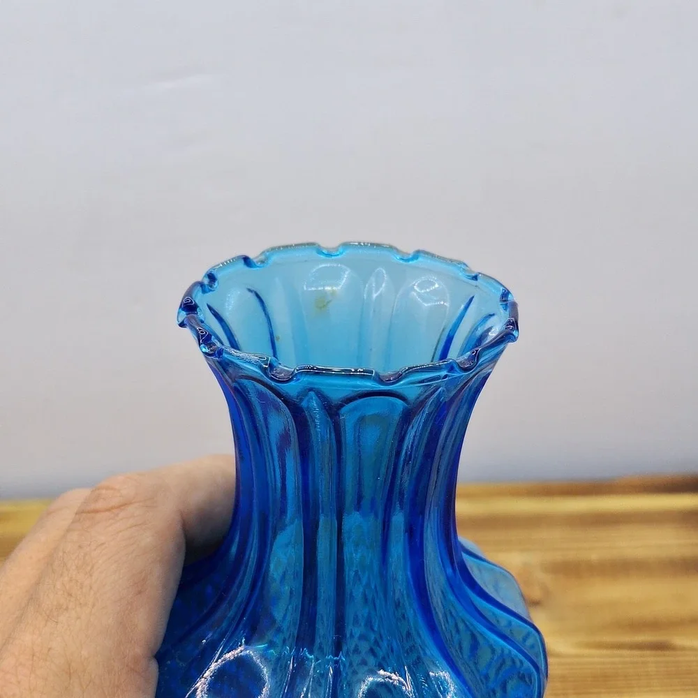 X2 Vintage Sapphire Blue Glass Bouquet Vase Diamond Point Hobnail Set‎ X2 6in
